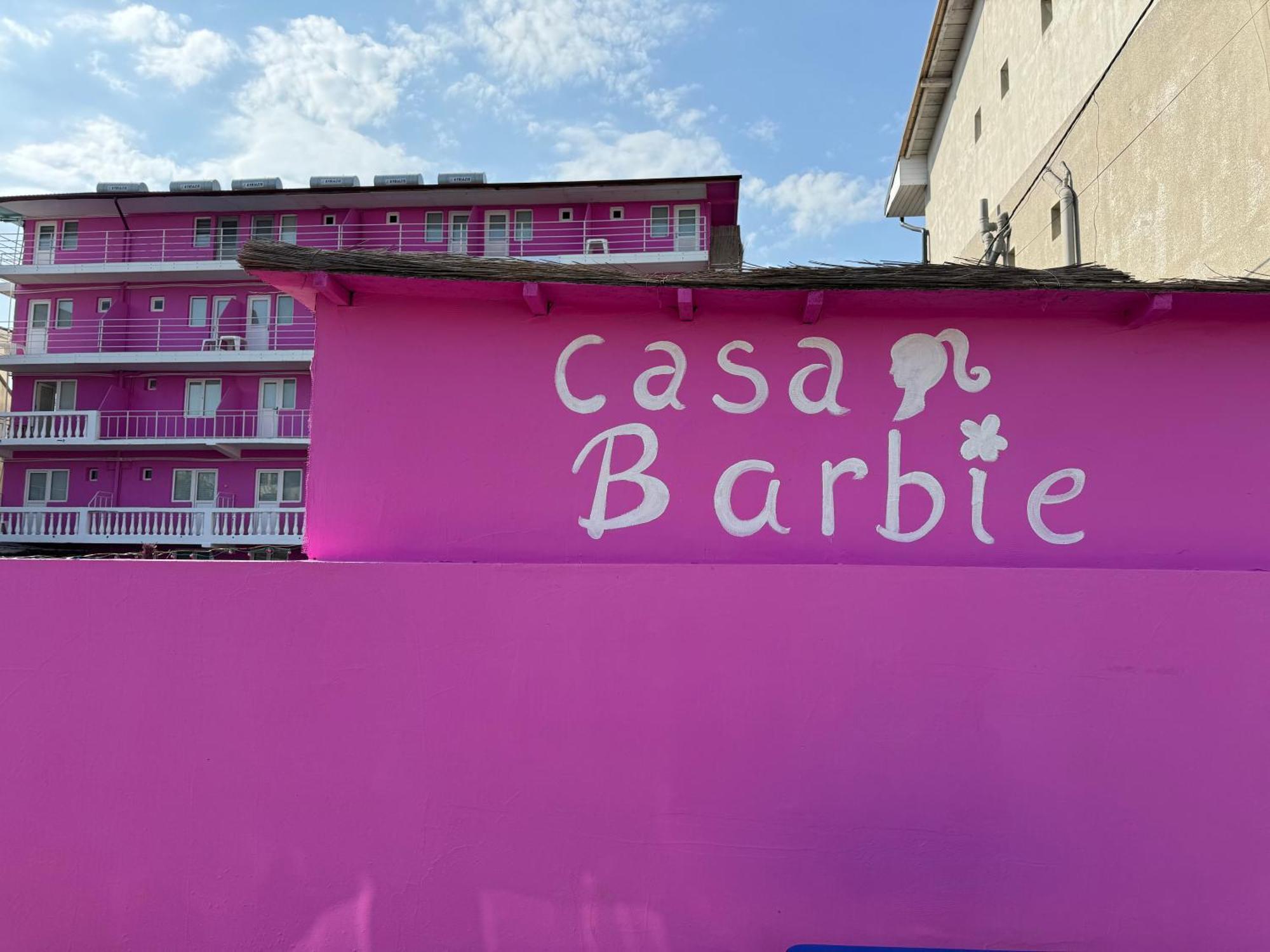 Casa Barbie Costinesti Hostel Bagian luar foto