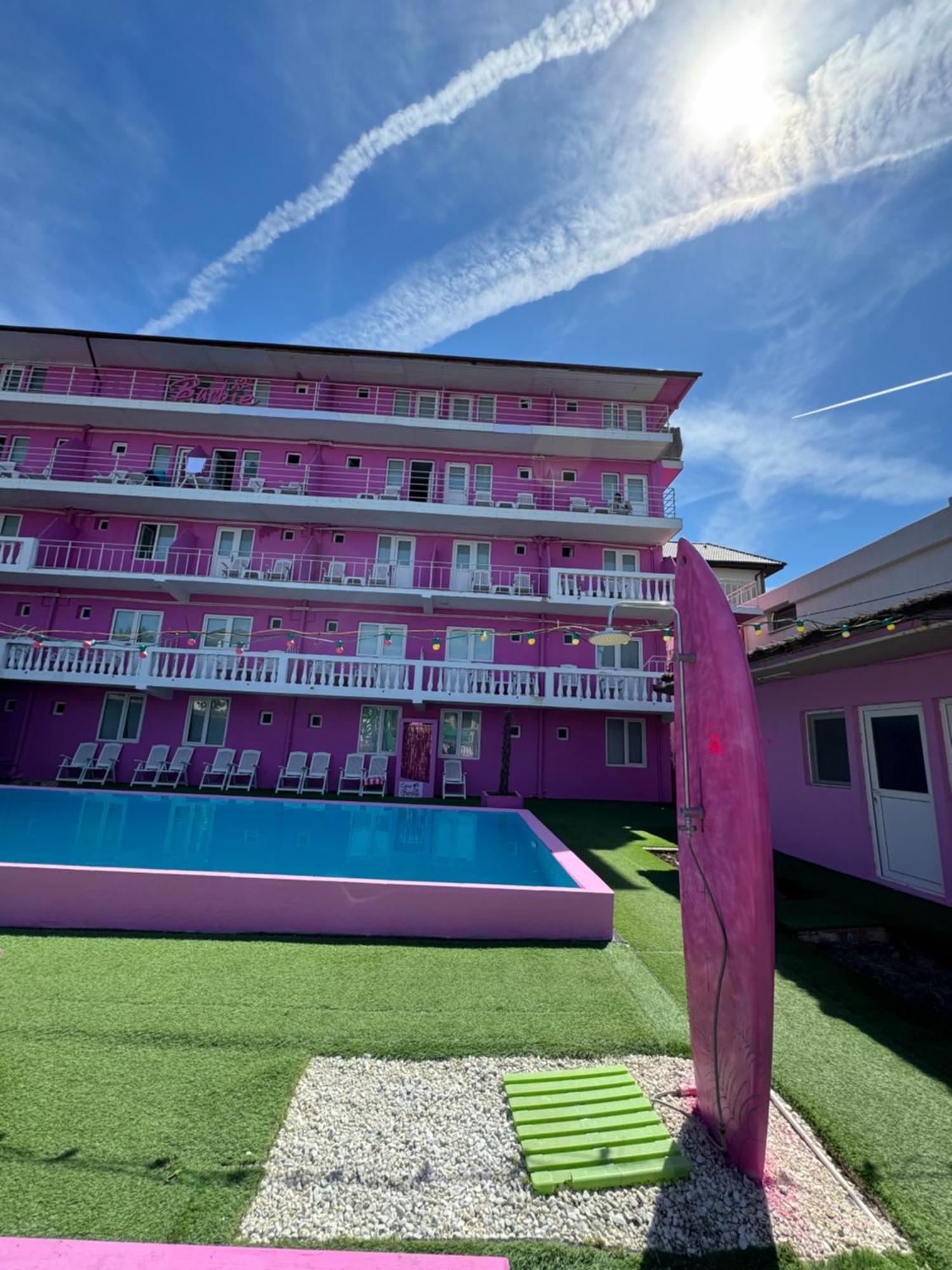 Casa Barbie Costinesti Hostel Bagian luar foto