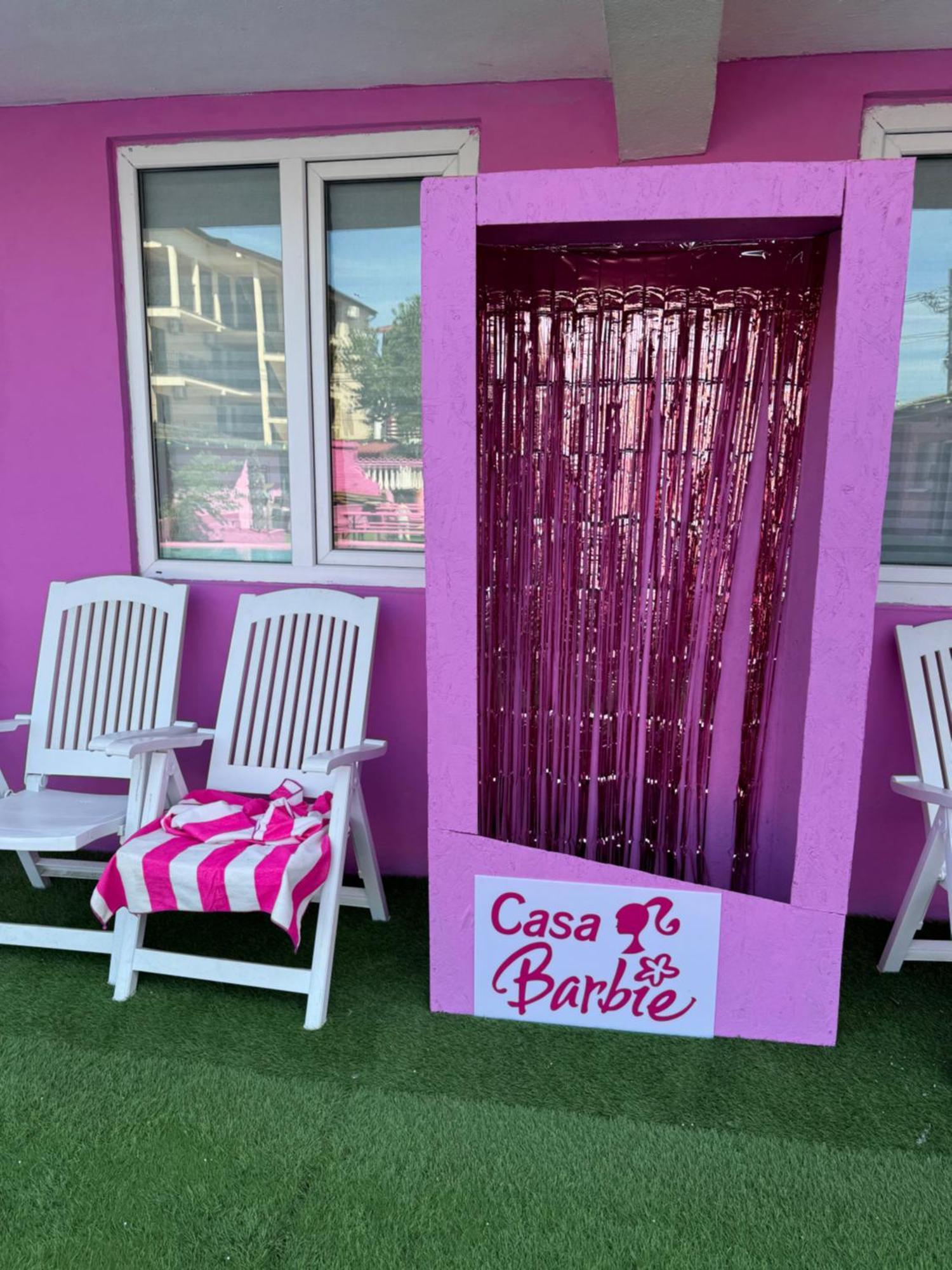 Casa Barbie Costinesti Hostel Bagian luar foto