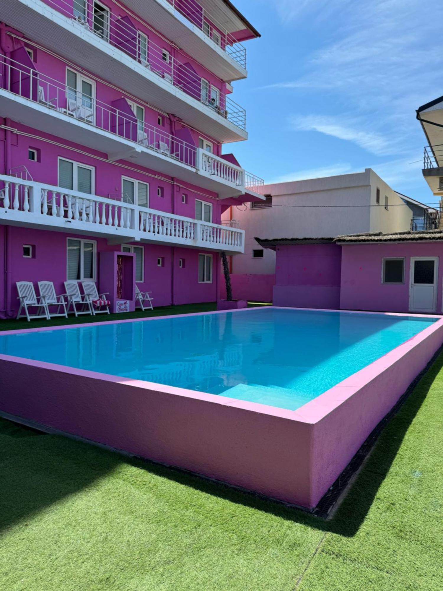 Casa Barbie Costinesti Hostel Bagian luar foto