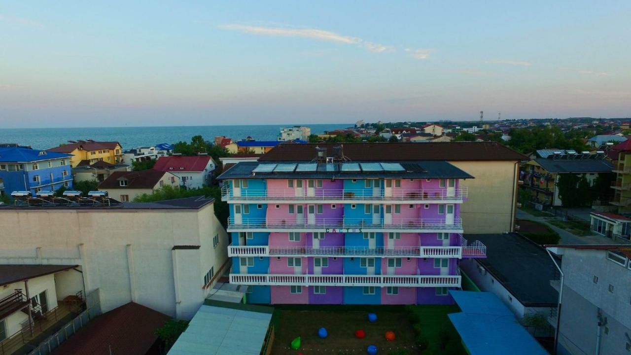 Casa Barbie Costinesti Hostel Bagian luar foto